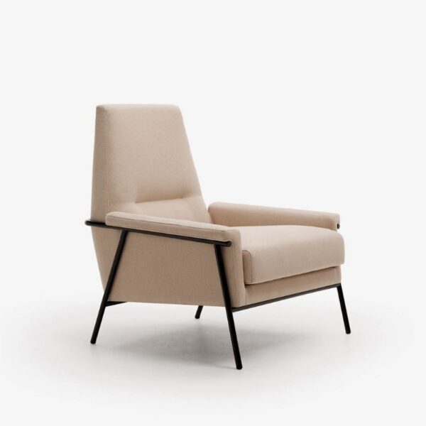 BLUSS armchair for Hotel and Home - Furniture Living Hospitality Belta Frajumar
